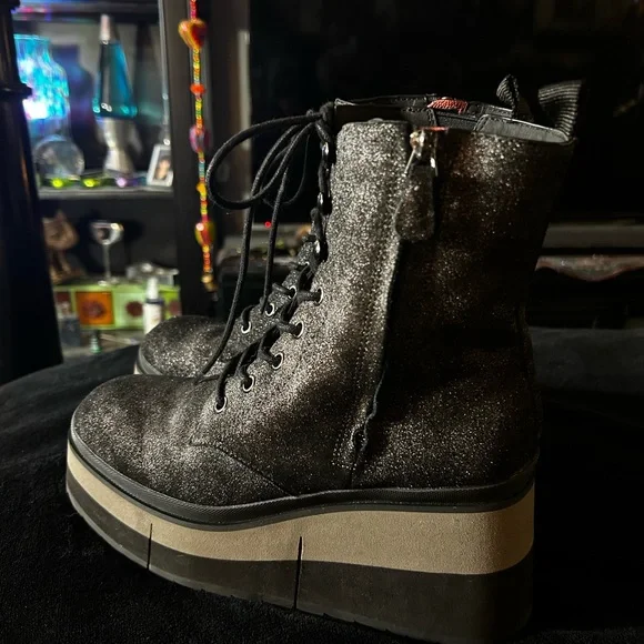 Naked feet Burnout Leather Boots 🌸 - Picture 8 of 13